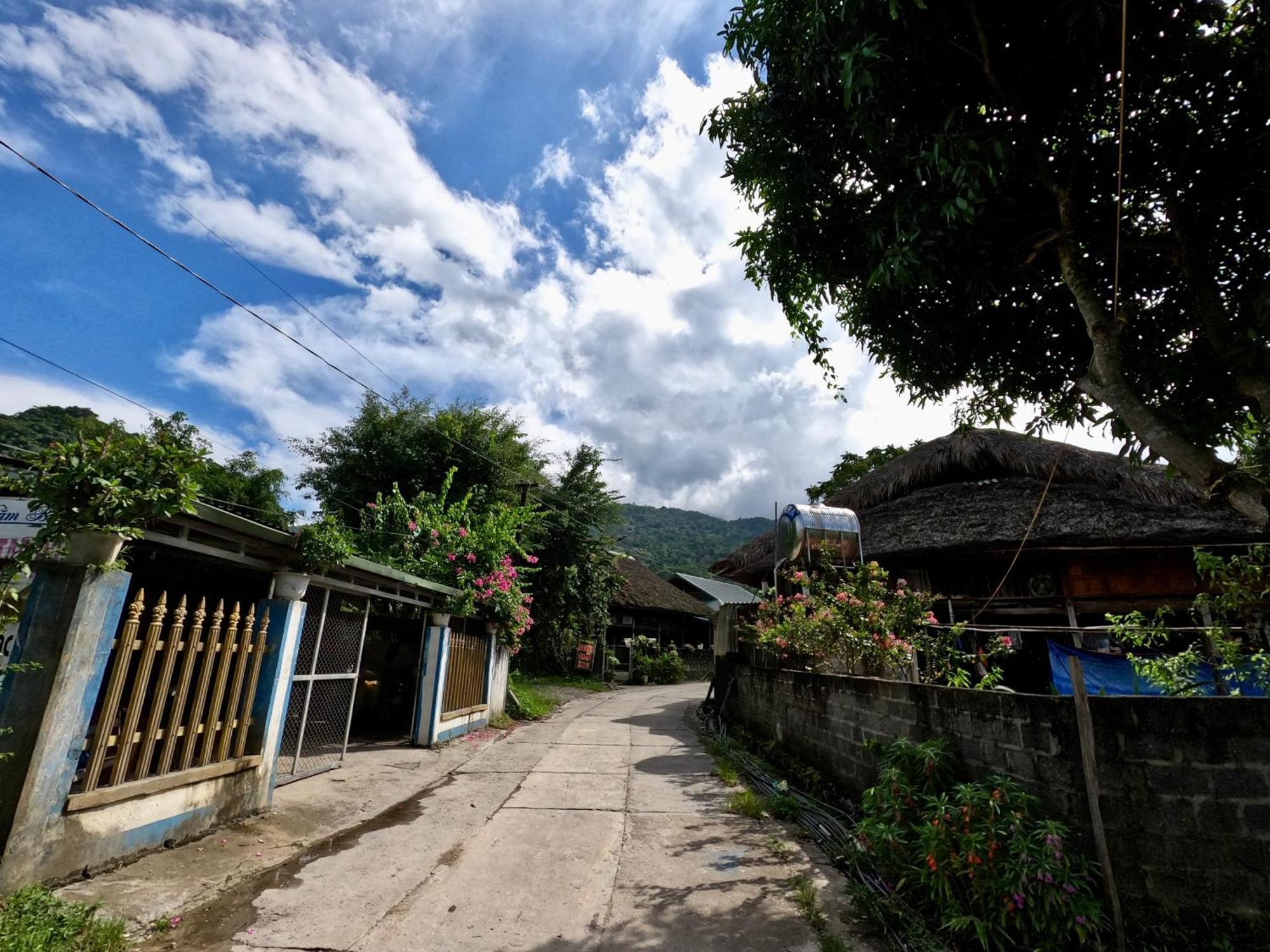Thavill Retreat Hagiang Apartment Ha Giang Bagian luar foto